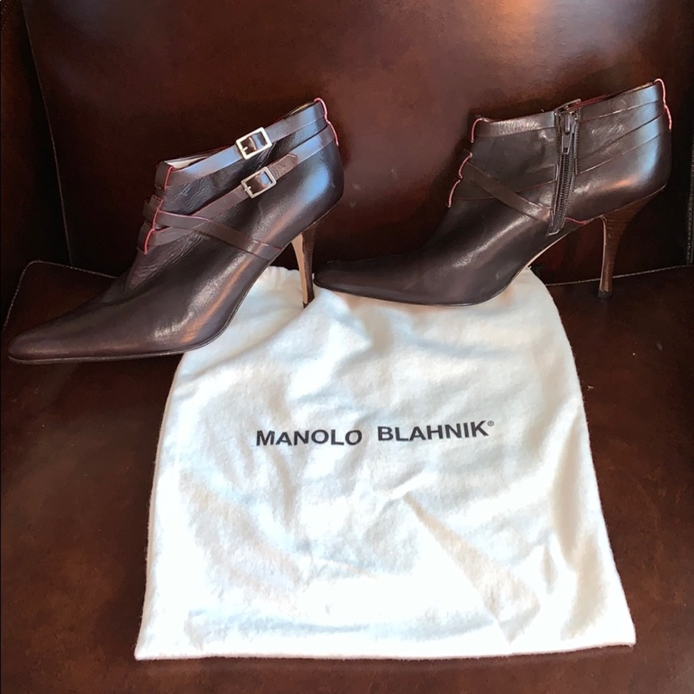 Manolo Blahnik new brown booties. 38.5/8.5 90mm